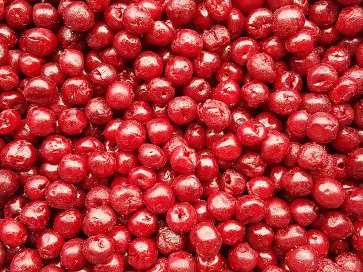 Frozen sour cherries